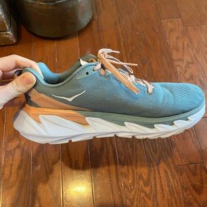 Hoka Elevon 2